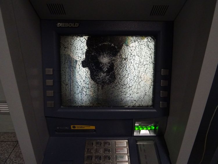 ATM Χανιώτη