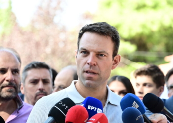 Ψηφοφορία για τις αυτοδιοικητικές εκλογές από τον Πρόεδρο του ΣΥΡΙΖΑ - Προοδευτική Συμμαχία Στέφανο Κασσελάκη, Κυριακή 8 Οκτωβρίου 2023. 
(ΜΙΧΑΛΗΣ ΚΑΡΑΓΙΑΝΝΗΣ/EUROKINISSI)