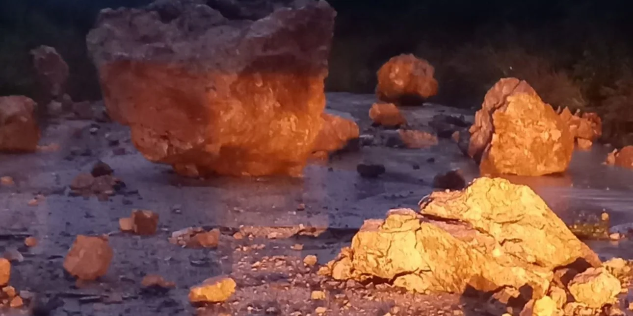 Κατολισθήσεις από την κακοκαιρία στην Κεφαλονιά / kefaloniapress.gr