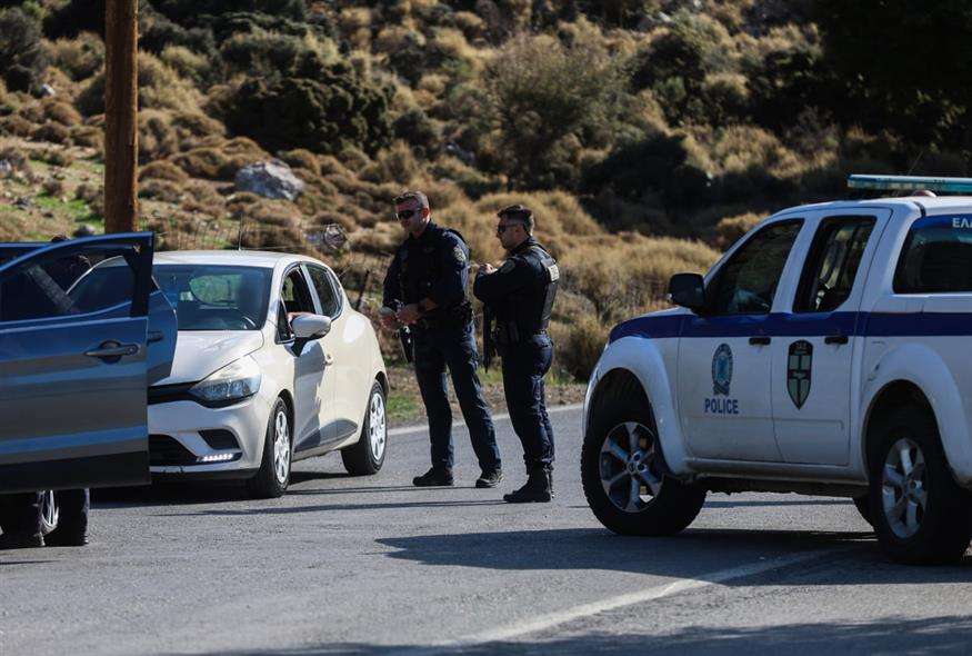 Αστυνομικοί στα Βορίζια (ΣΤΕΦΑΝΟΣ ΡΑΠΑΝΗΣ/EUROKINISSI)