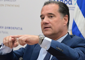Συνέντευξη τύπου από τον Υπουργό Υγείας Άδωνι Γεωργιάδη για τα έως τώρα αποτελέσματα της εφαρμογής του συστήματος ηλεκτρονικής ιχνηλάτησης ασθενών στα Τμήματα Επειγόντων Περιστατικών (ΤΕΠ) των νοσοκομείων, Τετάρτη 30 Ιουλίου 2025. 
(ΤΑΤΙΑΝΑ ΜΠΟΛΑΡΗ/EUROKINISSI)