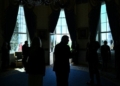 BRENDAN SMIALOWSKI/Pool via REUTERS