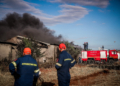 Συνεχίζεται γα δεύτερη ημέρα η μάχη με την μεγάλη πυρκαγιά που ξέσπεσε χθές το βράδυ στην περιοχή του Ωραιοκάστρου στην Θεσσαλονίκη. Με το πρώτο φως της ημέρας ξεκίνησαν ρίψεις τα εναέρια, και μαζί με τις επίγειες δυνάμεις που έδωσαν μάχη όλη την νύχτα, αποκαλύπτεται το μέγεθος της καταστροφής, Κυριακή 5 Ιουλίου 2026 (ΒΑΣΙΛΗΣ ΒΕΡΒΕΡΙΔΗΣ/EUROKINISSI)